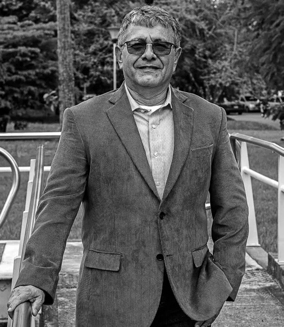 Octavio Piñero, médico, farmacólogo y epidemiólogo egresado de la Universidad del Valle. Foto: Óscar Hemberth Moreno Leyva