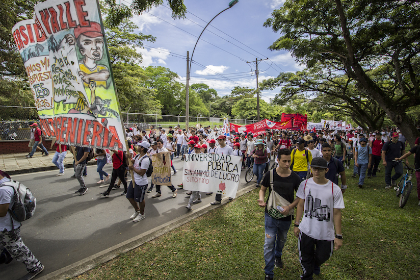 Marcha estudiantil nacional en defensa de la educación superior pública. Octubre 10 de 2018. Cali, Valle del Cauca. Foto: Óscar Hembert Moreno Leyva