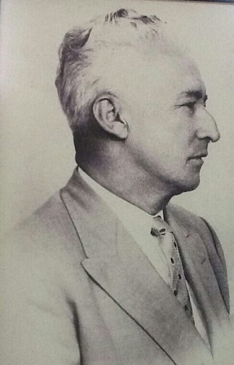 Ignacio Torres Giraldo.