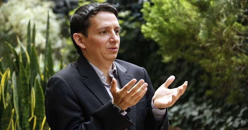 Daniel Rico, economista de la Universidad Nacional. Foto: https:www.semana.com/nacion/articulo/experto-en-narcotráfico-daniel-rico-critica-politica-de-cultivos/517393