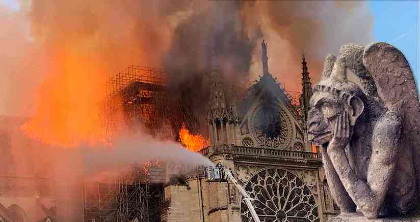 Foto: https://www.semana.com/nacion/articulo/lo-que-pierde-la-humanidad-con-el-incendio-de-la-colosal-arquitectura-de-notre-dame-y-sus-gargolas/609518