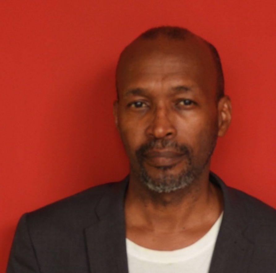 Francisco Manhães, traductor al portugués de la novela Changó, el gran putas de Manuel Zapata Olivella. Foto:https://www.facebook.com/photo/?fbid=10156864654207189&set=a.454883282188