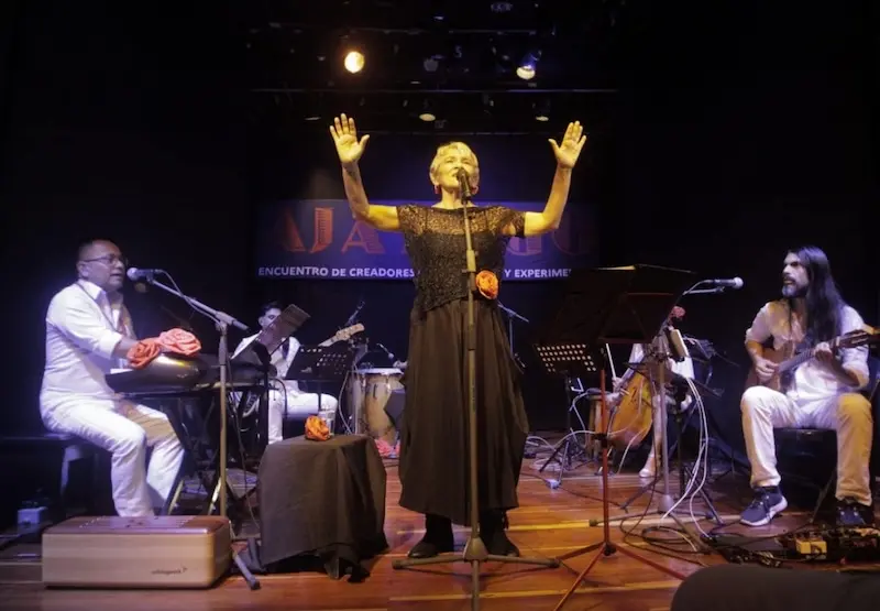 Liliana Montes Quinteto. Foto: Facebook Ajazzgo.