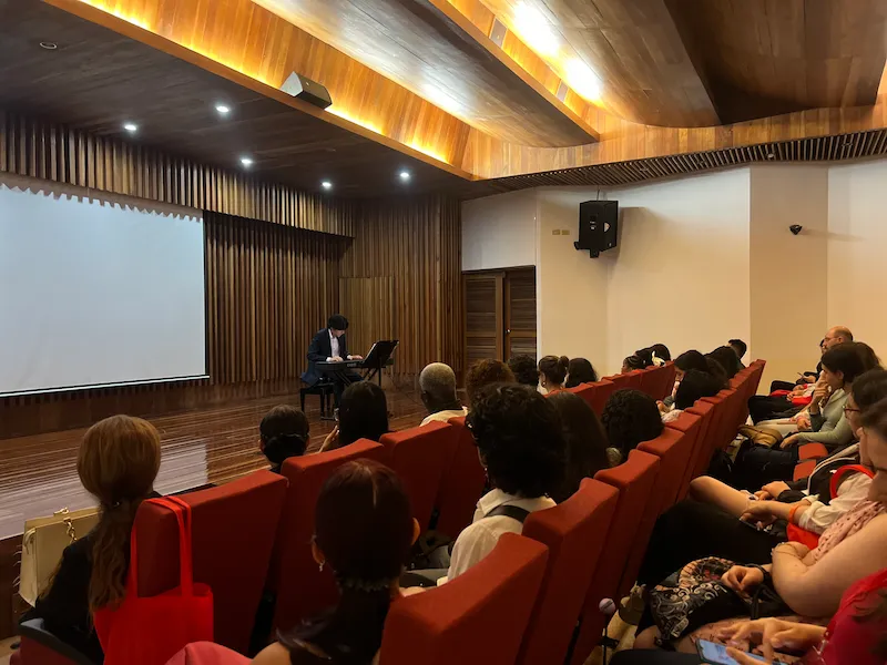 Recital a cargo del pianista Ian David Poveda. Foto: Maestría EILIC. 