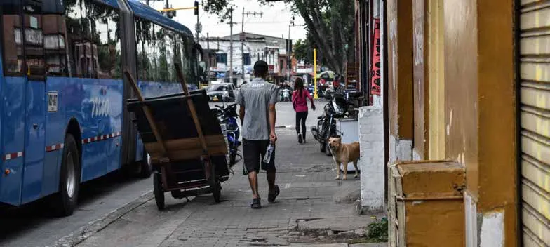 Barrio San Pascual, entre la modernización y el rebusque. Foto: Catalina Becerra Torres