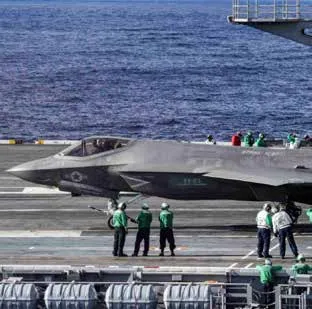 F-35 / REUTERS/U.S. Navy/Mass Communication Specialist 3rd Class Jameson E. Lynch