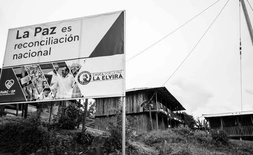 Rumbo a la Zona Veredal, entrada a La Elvira - Fotos: Oscar Hemberth Moreno.