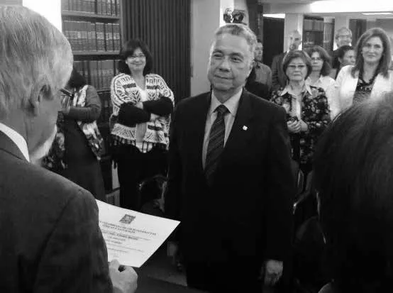 Luis Carlos Arboleda Aparicio en la ceremonia de ingreso a la Academia Colombiana de Ciencias Exactas, Físicas y Naturales de Bogotá - Foto: https://www.facebook.com/luis.carlos.arboleda