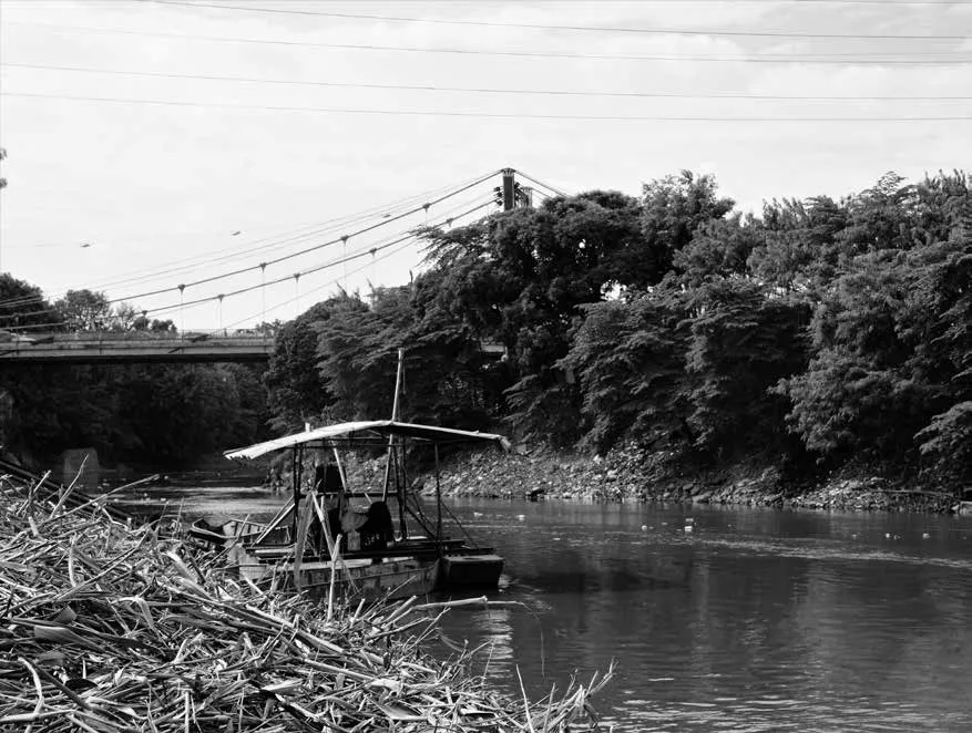 Balsa artesanal sobre el río Cauca - Foto: Catalina Becerra Torres.