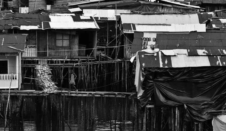 La otra cara de Buenaventura: una contradicción entre la opulencia del puerto y la pobreza de sus habitantes - Foto: http://primiciadiario.com