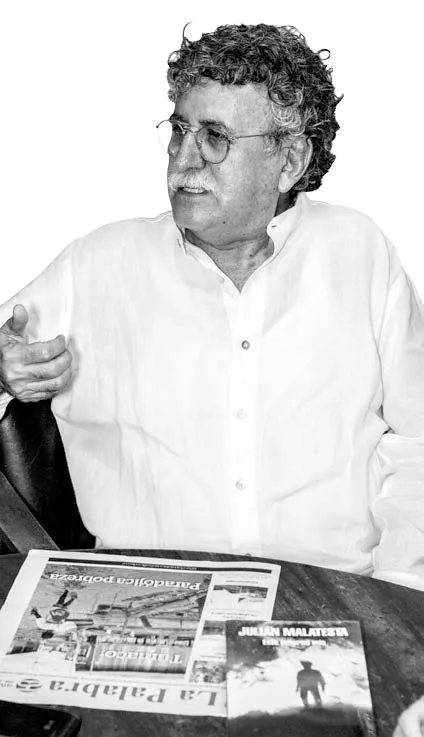 Julián Malatesta, poeta y autor de Este infierno mío, en su visita a La Palabra - Foto: Oscar Hembert Moreno Leyva