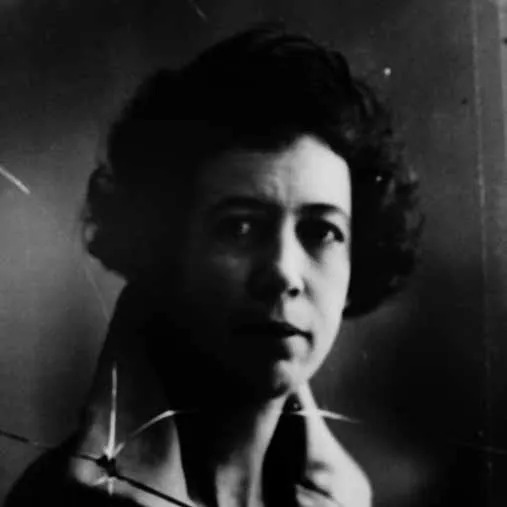 María de los Ángeles Cano Márquez (1887 – 1967) - Foto: bibliotecasmedellin.gov.co