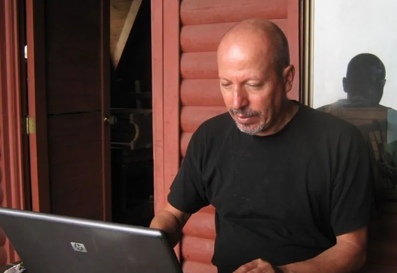 Juan Fernando Merino, escritor y gestor cultural caleño. Foto: Tomada de radionacional.co