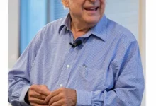 John Rogers Searle (1932 - 2025) , filósofo y docente universitario estadounidense. Foto: Tomada de philosophica.info