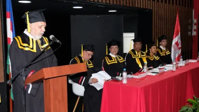 Ceremonia solemne del Doctorado Honoris Causa en Literatura otorgado al escritor Julio César Londoño por la Universidad del Valle.
