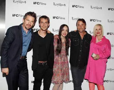 Ethan Hawke, Ellar Coltrane y Lorelei Linklater, Richard Linklater y Patricia Arquette - Foto: http://www.indiewire.com