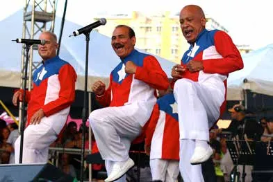Jerry Rivas, Charlie Aponte y Luis “Papo” Rosario - Foto: www.artistikaa.com
