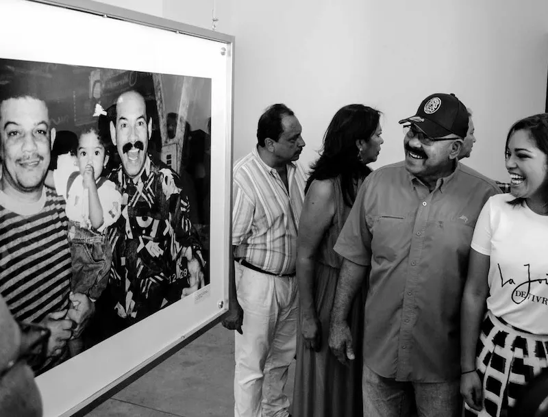 Oscar D’León y Cristina Varela. - Fotos: Dayana Obando