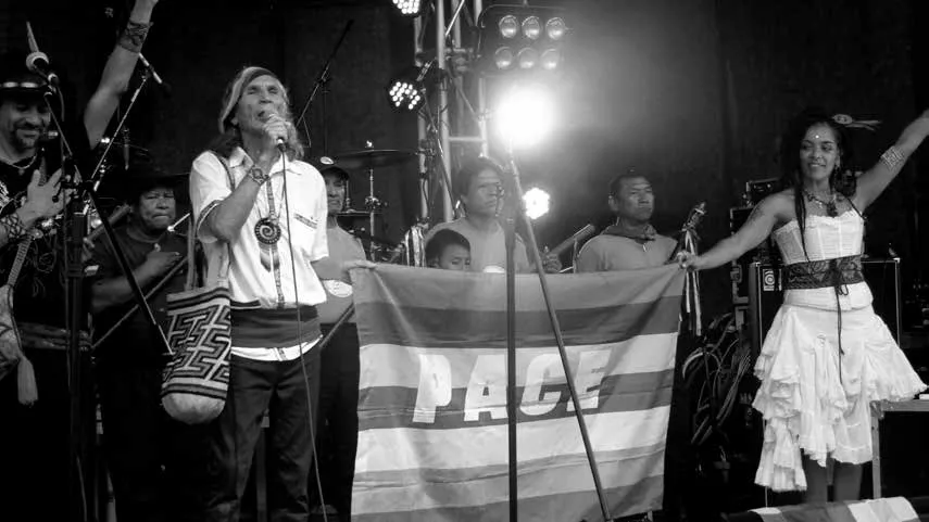 De izq. a der. Roco PachuKote, El Coyote, La guardia Indígena y Moyenei Valdés - Fotos: Colectivo Malicia Zudaca