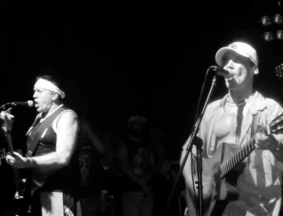 Gambeat y Manu Chao (Colectivo Jaguar)