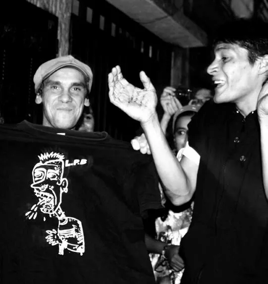 José Manuel Arturo Tomás Chao Ortega “Manu Chao” y Hugo Caicedo “Trauma” - Foto: Alcalde Plastilina