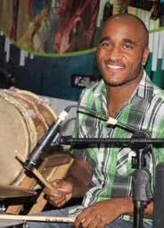Damone Jackson, baterista de la Tommy Z Band
