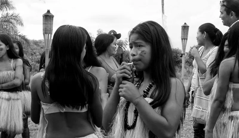 Niñas indígenas del Vaupés - Foto: http://vaupes.gov.co/