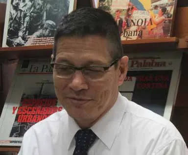 Edgar Varela Barrios pide La Palabra - Foto: Alejandro Salazar
