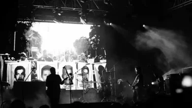 Molotov recordando a los 43 estudiantes desaparecidos en Ayotzinapa Foto: Renzo Delgado