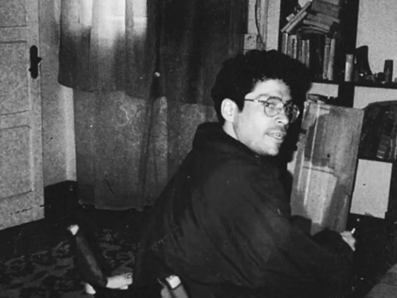 Fernando Molano Vargas (1961 - 1998), escritor colombiano. Foto: Tomada de zendalibros.com
